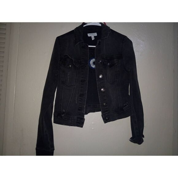 Jean jacket  - Picture 2 of 3